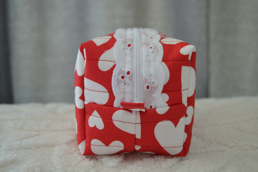 The Red Heartstrings Boxy Bag | Midi