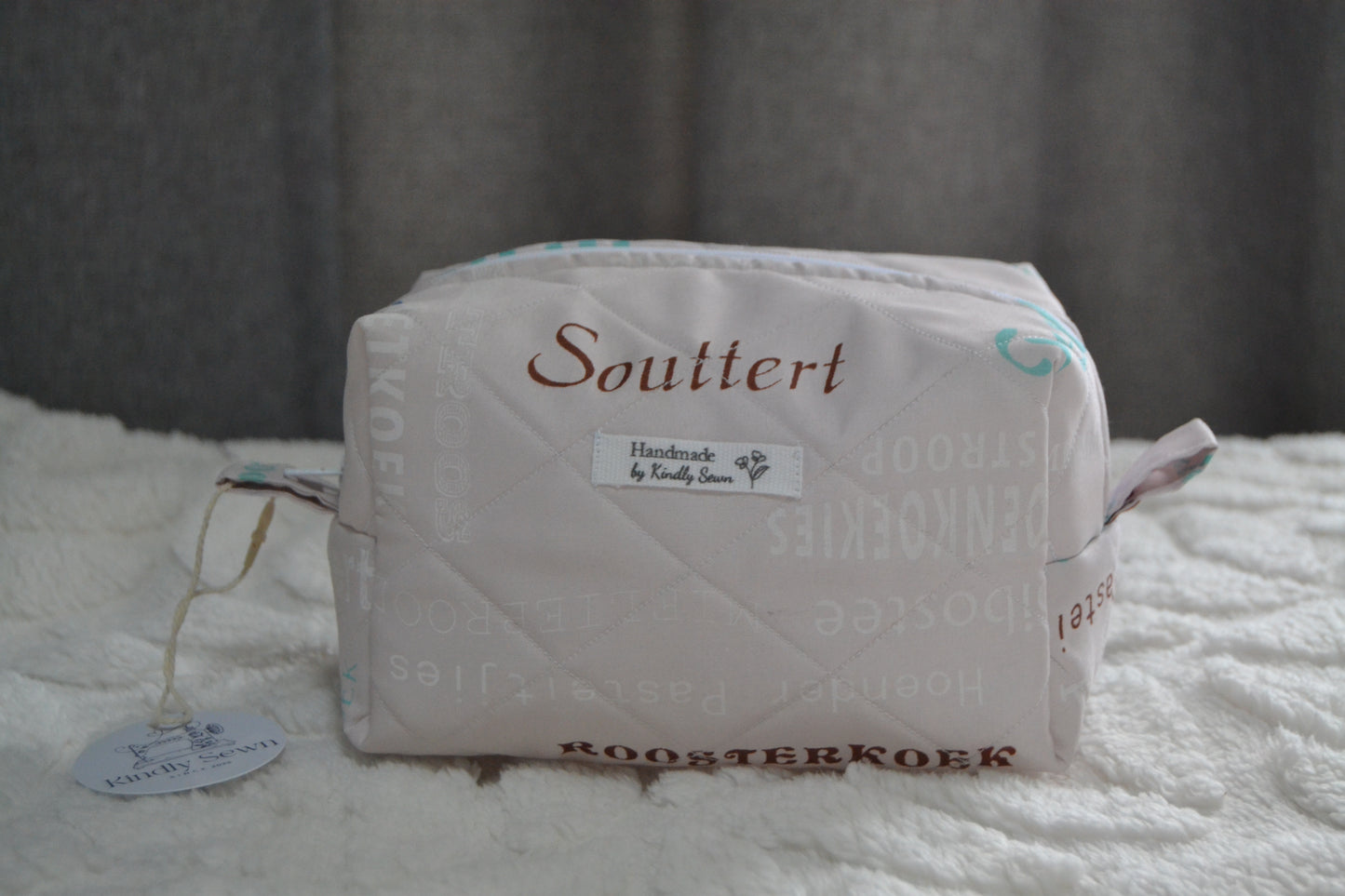 The Plaas Praatjies Boxy Bag | Midi