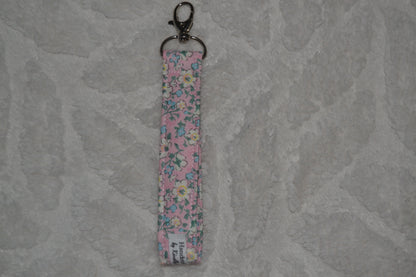 The Rosy Posy Keychain