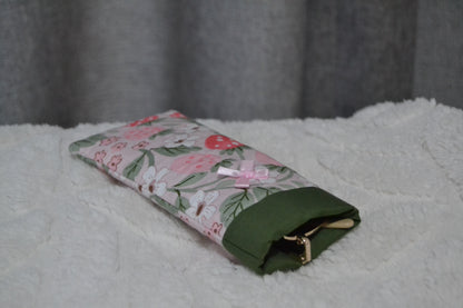 The Summer Picnic Glass Sleeve